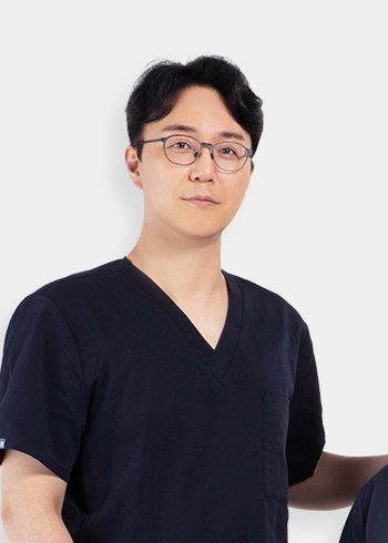 성형외과전문의 강상윤 원장